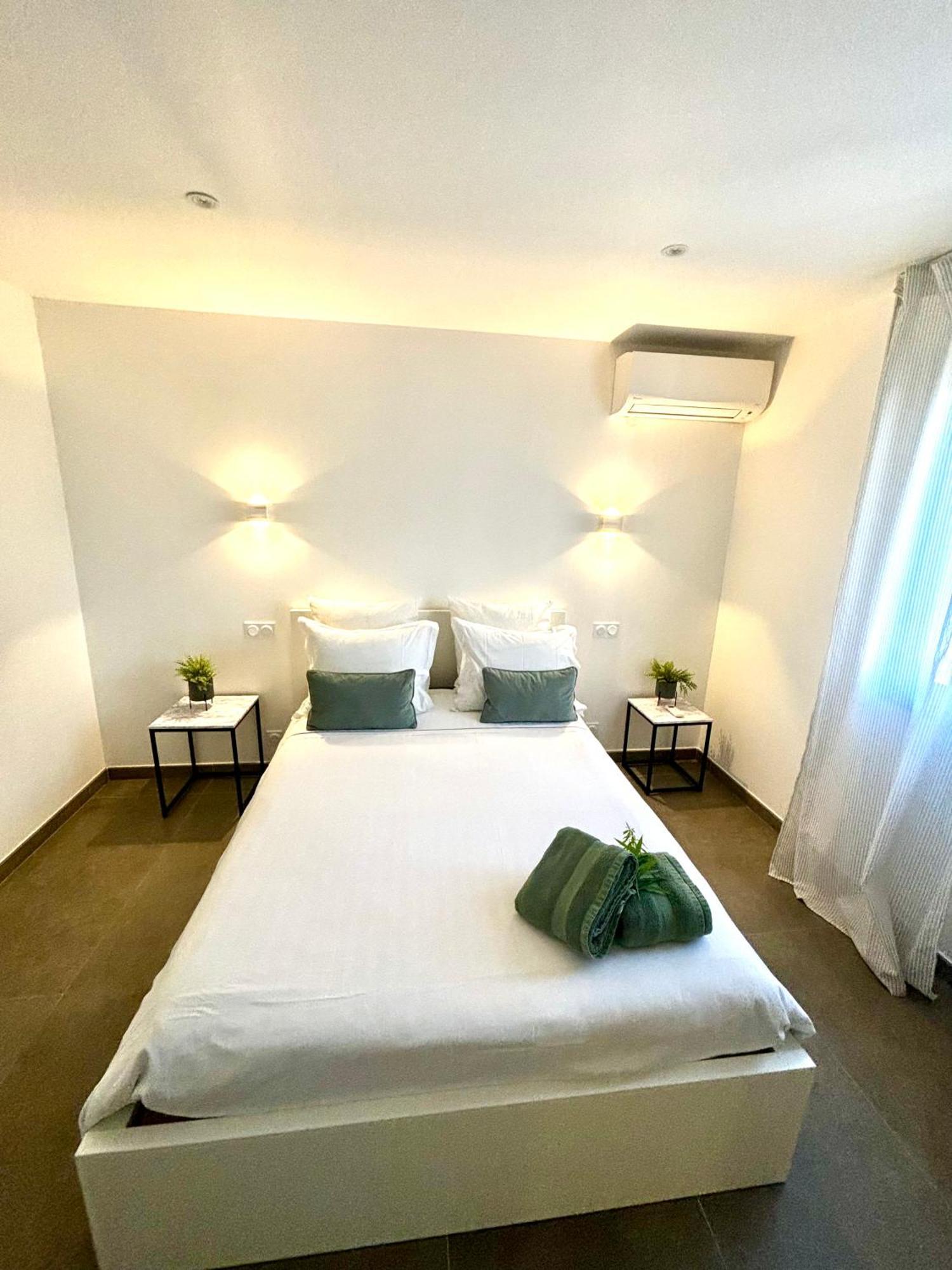 Les Oliviers Apartamento Arles Exterior foto